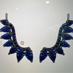 Ashton Ear Creeper earrings